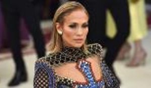 Jennifer Lopez Gets Emotional On Social Media About Detained Immigrant Children | Billboard News