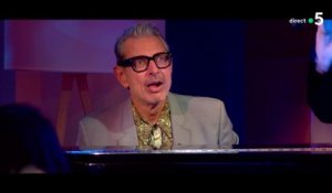 Jeff Goldblum "Come on-a-my house (live)" - C à Vous - 19/11/2018