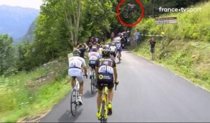 Tour de France 2018 : Quand un BMX survole les échappés !