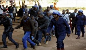 Zimbabwe - violences post-électorales : 27 opposants en liberté provisoire