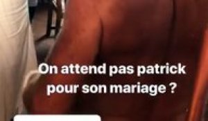 Regardez Franck Dubosc qui débarque en slip, déguisé en Patrick Chirac au mariage de son ami le réalisateur Fabien Onteniente