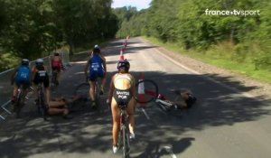 Championnats Européens / Triathlon : Léonie Périault chute !