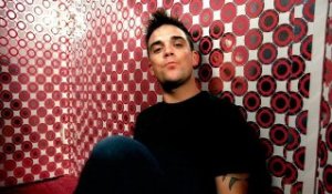 Robbie Williams - Come Undone