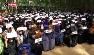 «Jour noir» dans les camps rohingyas, un an après l'exode de Birmanie