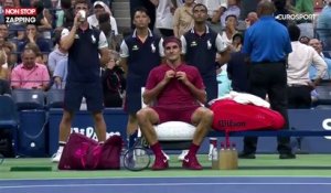 US Open : Un spectateur fait le show pendant le match de Roger Federer (Vidéo)