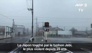 Le Japon touché par le plus violent typhon en 25 ans