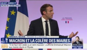 "Nous sommes des vrais populistes, nous sommes avec le peuple", affirme Emmanuel Macron devant les maires de France