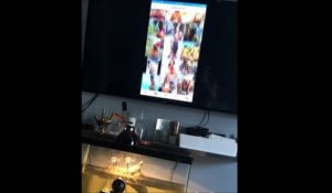 Grillé par sa copine en train de liker des photos chaudes sur Insta à cause de l'Apple TV qui transmettait l'écran de son portable