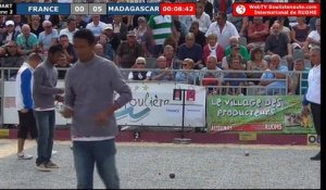 International à pétanque de Ruoms 2018 : Quart de finale FRANCE vs MADAGASCAR le contre qui tue !