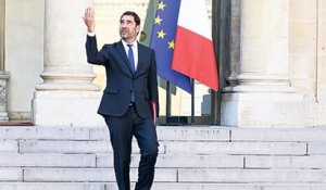 Remaniement: Christophe Castaner au ministère de l'Intérieur