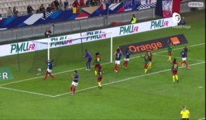 Reportage - L'équipe de France féminine gagne sans la manière face au Cameroun