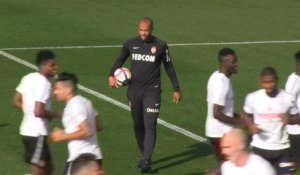 Monaco - Giuly : "La priorité pour Henry ? Redonner confiance au groupe"
