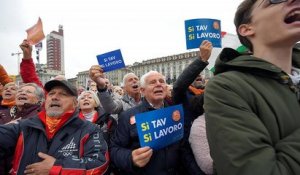 Des Turinois manifestent en faveur du Lyon-Turin