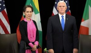 Rohingyas : Mike Pence qualifie les violences d'"inexcusables"