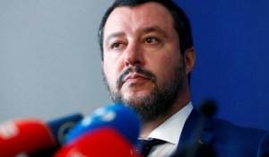 Accueil des réfugiés : opération communication pour Matteo Salvini