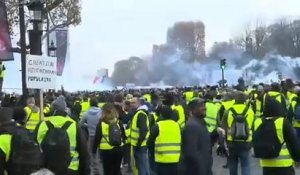 Gilets jaunes : des incidents à Paris