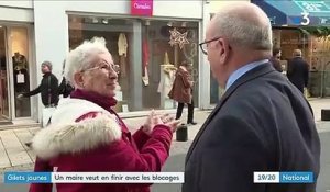 "Gilets jaunes" : le maire de Montargis veut en finir avec les blocages