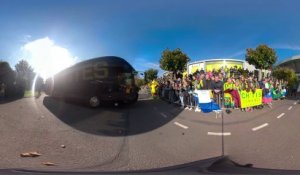 Vidéo 360° : Vivez l'arrivée du bus officiel du FC Nantes