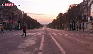 Acte V des gilets jaunes : l'avenue des Champs-Élysées quasi vide