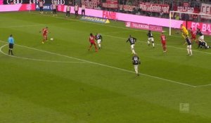 16e j. - Ribéry offre la victoire au Bayern