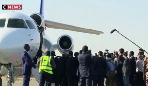 Emmanuel Macron réveillonne avec les soldats français au Tchad