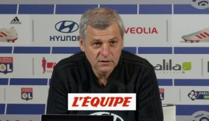 Bruno Genesio défend Moussa Dembélé - Foot - C. Ligue - OL