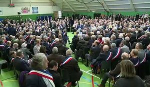 Macron ouvre le grand débat avec les maires normands