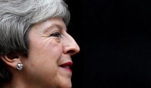 Brexit : face au Parlement hostile, Theresa May garde le cap