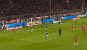Bundesliga : 21e j. - Le retourné de Lewandowski qui devient une passe décisive