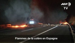 Catalogne: des activistes bloquent l'autoroute