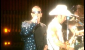 U2 - Hold Me, Thrill Me, Kiss Me, Kill Me (Live From Mexico)