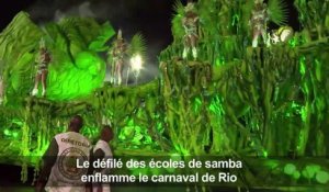 Féérie et extravagance au sambodrome pour le Carnaval de Rio