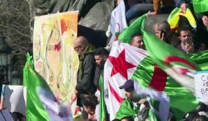 Algérie: rassemblement anti-Bouteflika à Paris