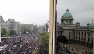 Serbie : dans la rue, contre le président Vucic