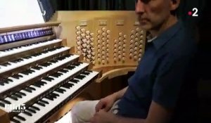 Notre-Dame de Paris : "C’est un des orgues les plus transcendants que je connaisse", dit l'organiste de la cathédrale