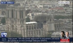 Image de la bâche provisoire sur Notre-Dame qui protège l'édifice de la pluie