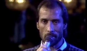 Lee Greenwood - It Turns Me Inside Out
