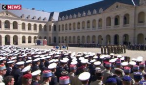 La France a rendu hommage aux deux soldats tués en libérant les otages au Burkina