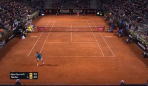 Rome - Nadal ne laisse qu'un petit jeu à Basilashvili