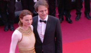 L'équipe du film Une vie cachée de Terrence Malick est sur le tapis rouge - Cannes 2019