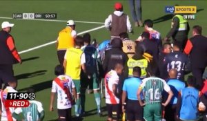 Un arbitre s'écroule après un arrêt cardiaque en plein match en Bolivie