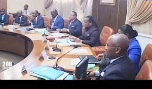 RTG - Le Premier ministre, Julien Nkoghe Bekalé préside le conseil interministérielle du Mercredi 22 Mai 2019