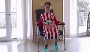 Espagne : des maillots de foot transformés en blouses d'hôpital pour les enfants malades