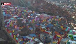 Bolivie : un quartier haut en couleur