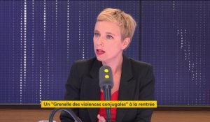 "Bla-bla-bli, bla-bla-bla..." : Clémentine Autain se moque des propositions de Marlène Schiappa contre les féminicides