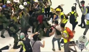 Hong Kong : des heurts lors d'une nouvelle mobilisation massive