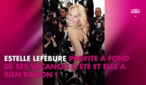Estelle Lefébure : Topless sur la toile, elle fait tourner la tête de ses followers