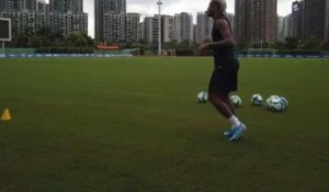 PSG - Neymar retrouve des sensations à l'entraînement