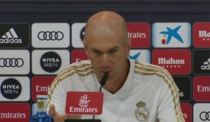 1ère j. - Zidane : "Les critiques ? Ça fait partie du jeu"