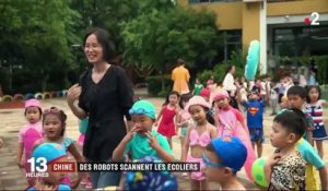 Chine : des robots scannent les écoliers avant d'aller en classe pour éviter les épidémies